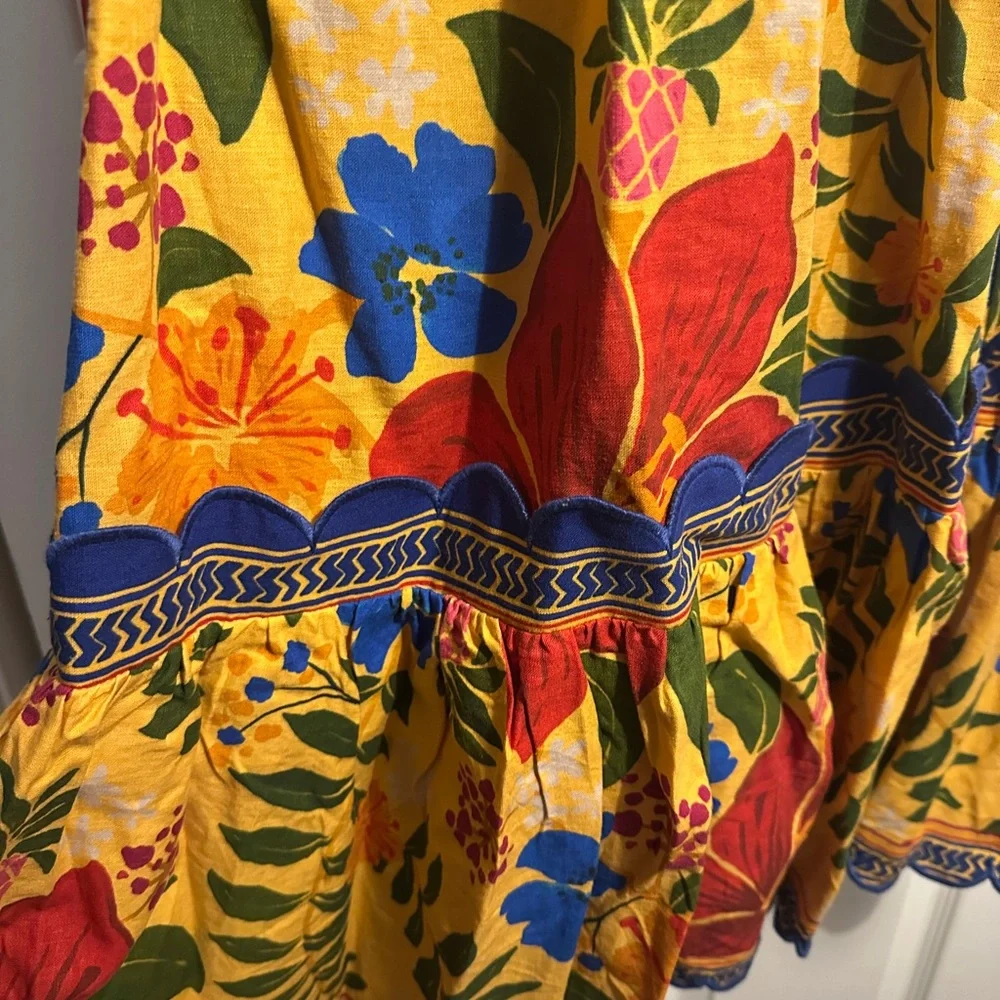 Floral Yard Yellow Sleeveless Midi Dress by FARM Rio.size medium. - Picture 3 of 14